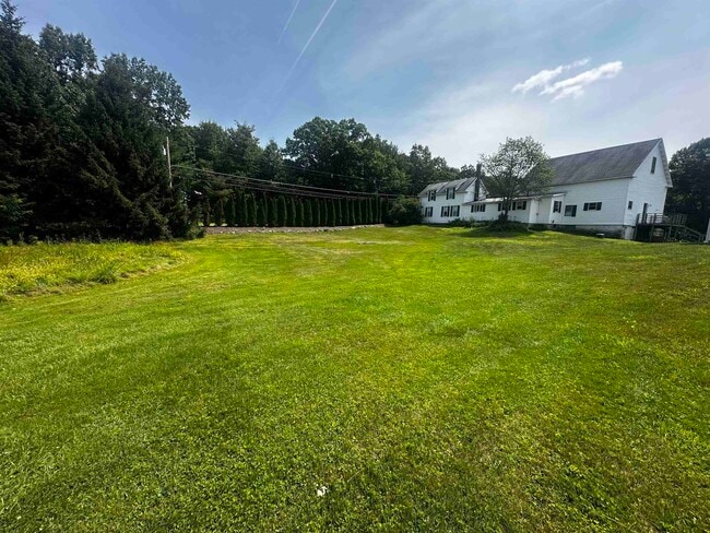 Photo - 410 Wallace Rd