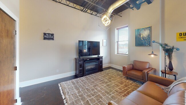 Photo - 625 St Joseph St Unidad 205