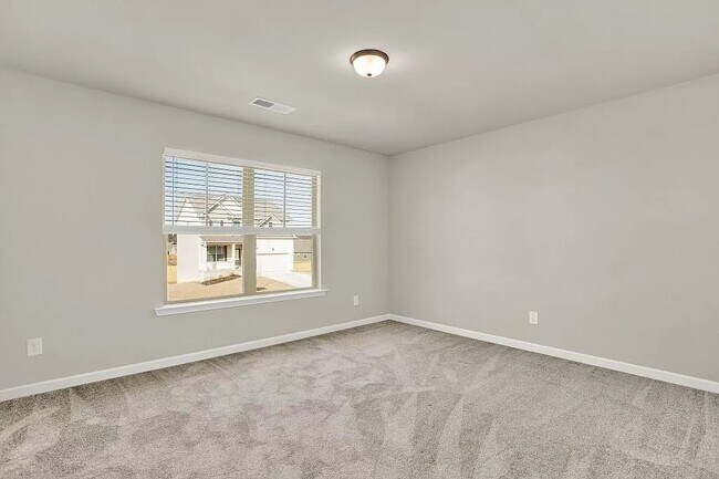 Photo - 300 Cornwell Way