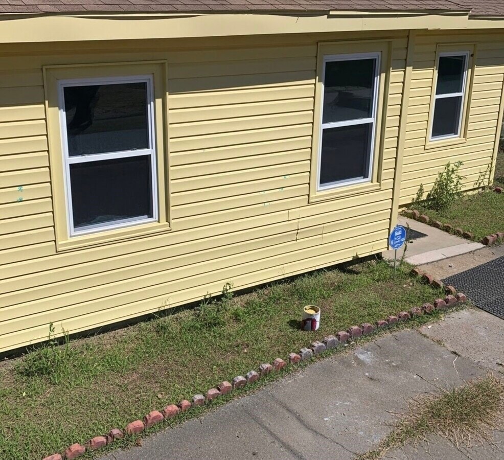 Photo - 4306 Herridge St