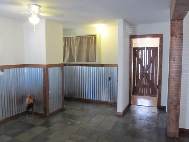 Photo - 610 Jefferson Ave