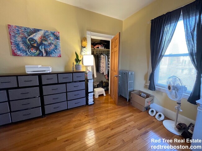 Photo - 46 Aspinwall Ave