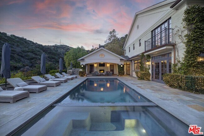 Photo - 7171 Chelan Way