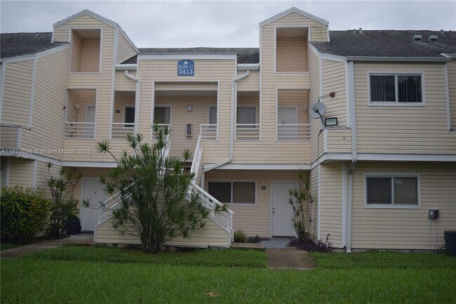 Photo - 3413 NW 44th St Unit 206