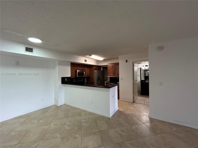 Photo - 2640 S University Dr Unidad 106