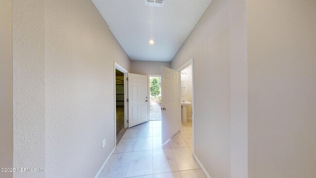 Photo - 13950 Berryview Rd