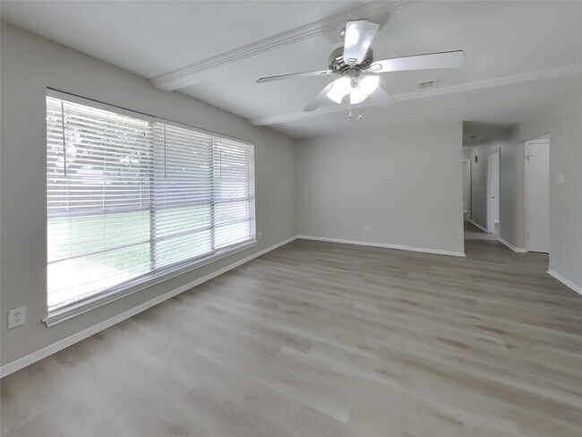 Photo - 7506 Lemon Tree Cir