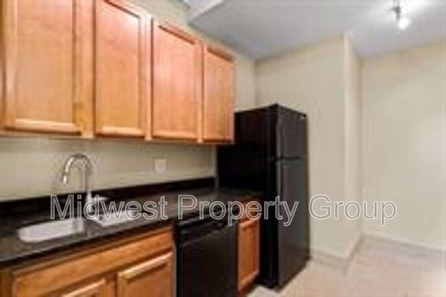 Photo - 4244 Chouteau Ave