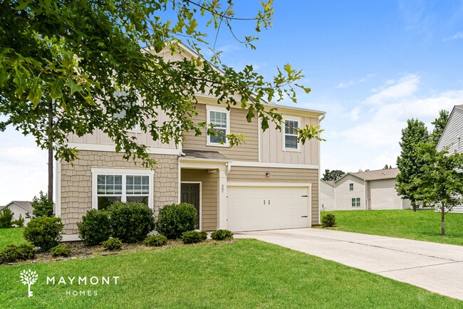 Photo - 307 Alexander Ln