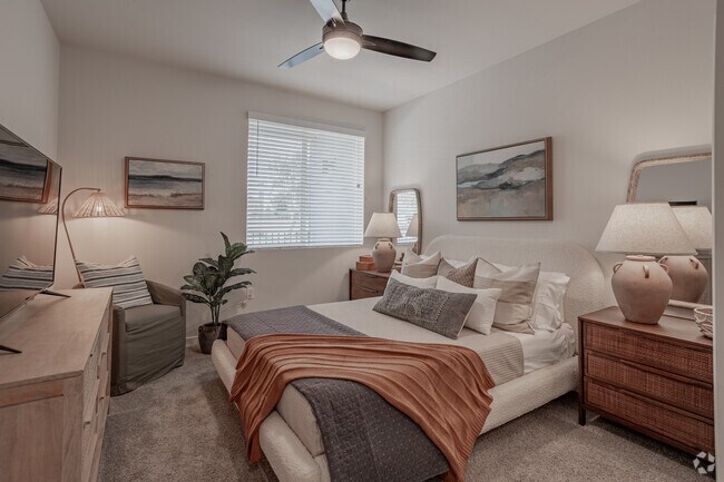 1BR, 1BA - 745SF