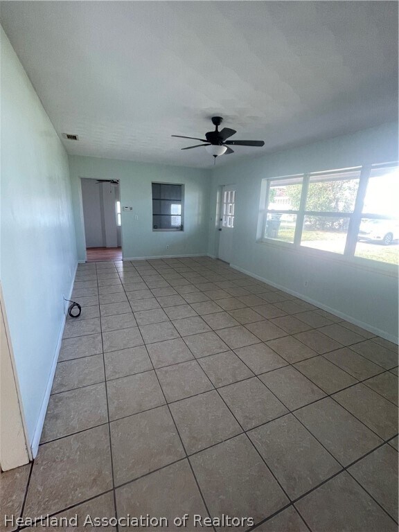 Photo - 338 E Hibiscus St