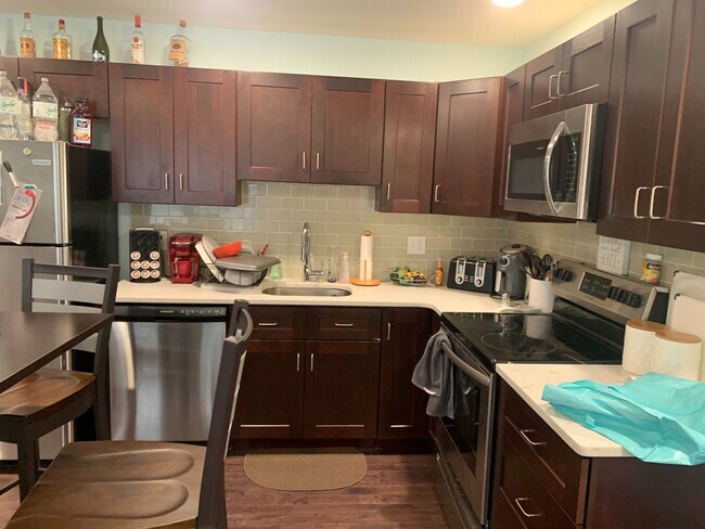 Photo - 1609 Sydenham