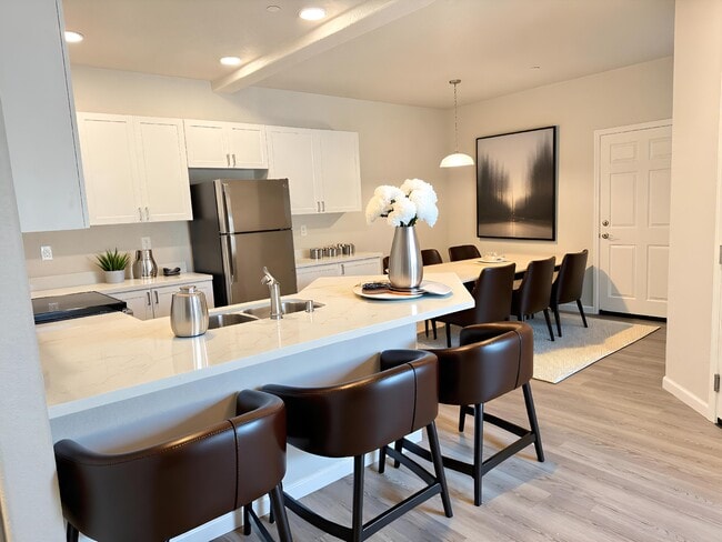 Photo - Cottages at Laguna