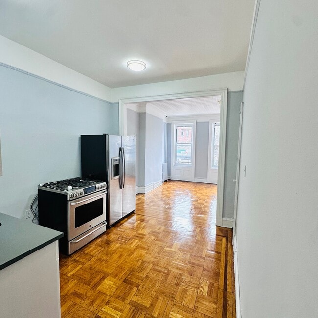 Photo - 706 Washington Ave