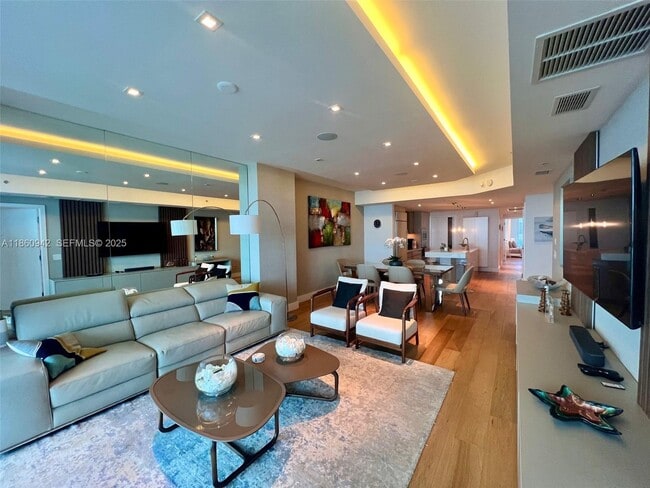 Photo - 3801 Collins Ave Unit 705