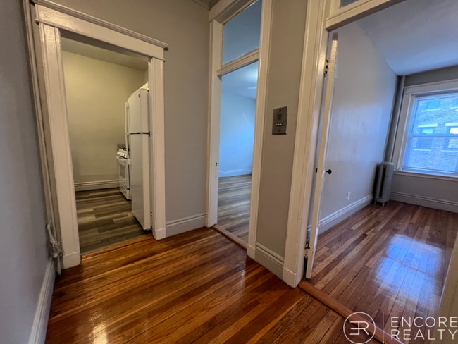 Photo - 376 Riverway Unit 11