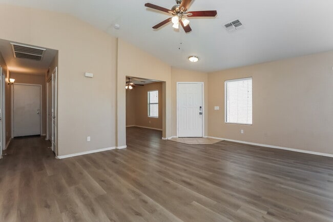 Photo - 28953 N Coal Ave