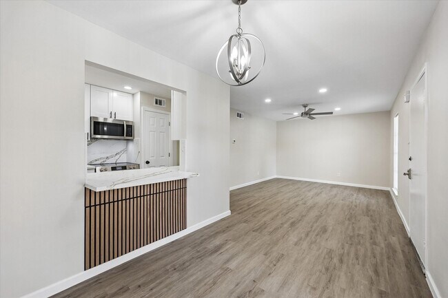 Photo - 8939 Gaylord Dr Unit 199