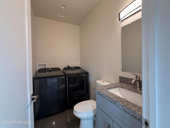 Photo - 720 N Walnut St Unidad 01
