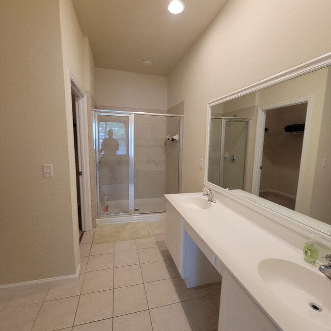 Photo - 3351 Whitestone Cir Unit 105