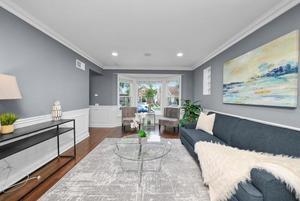 Photo - 5030 N Moody Ave