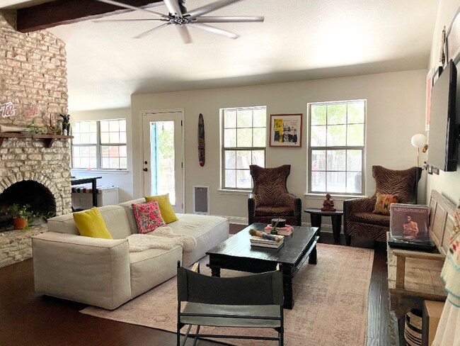 Photo - 7018 Crosswood Dr