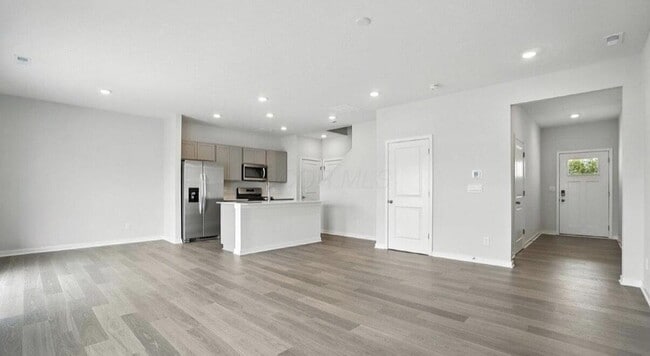 Photo - 1476 Cardinez Wy