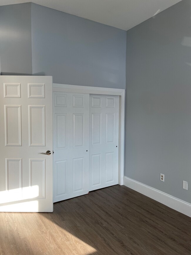 Photo - The Lofts on Mill River