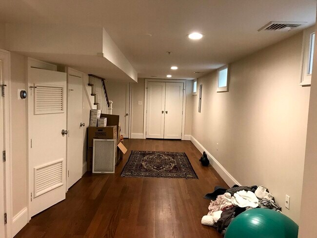 Photo - 28-30 Lopez St Unit 2