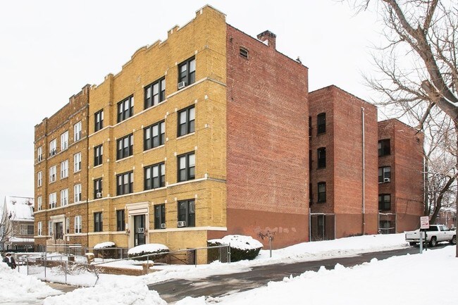 Photo - 372 Park Ave