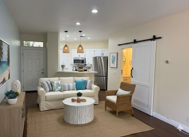 Building Photo - 2 bed 1.5 bath in Dakota Community in Wago...