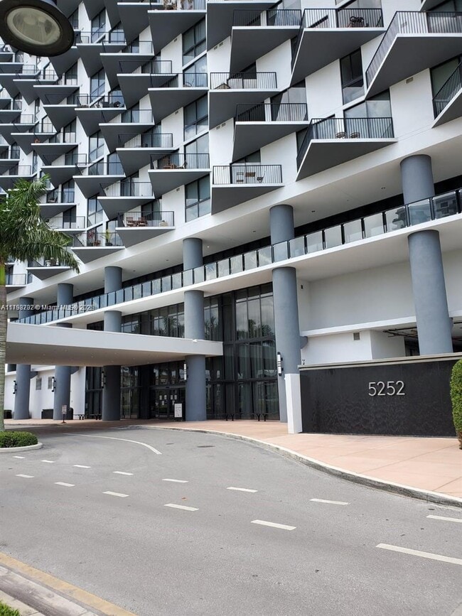 Photo - 5252 NW 85th Ave Condo Unit 1104