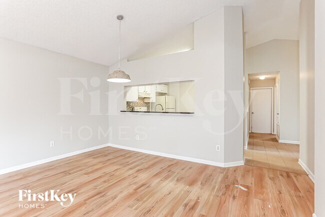 1383 Cove Landing Dr
