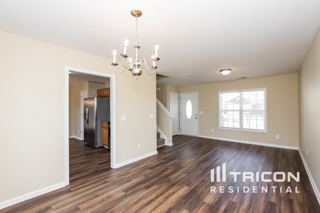 Photo - 403 Parkstone Ct