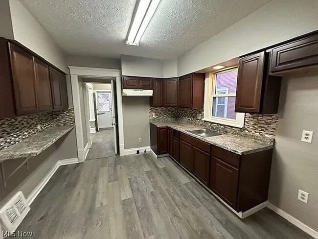 Photo - Spacious 4-Bedroom Home in Cleveland