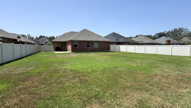 Photo - 111 Old Outpost Rd