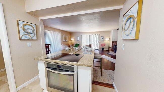 Photo - 15395 Lake Arthur Rd