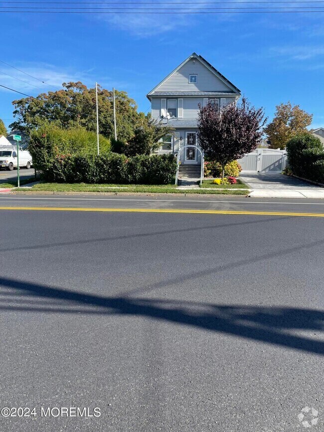 Houses for Rent with Utilities Included in Ironbound NJ Page 4