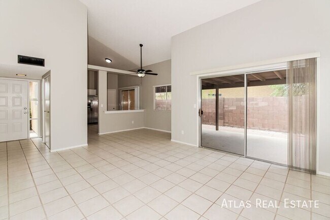 Photo - 2 WEEKS FREE PLUS $500 OFF RENT IF MOVED I...