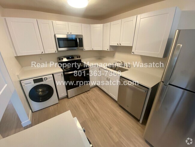 Building Photo - Check Out Our Charming 2 bedroom 1 bath Un... Rental