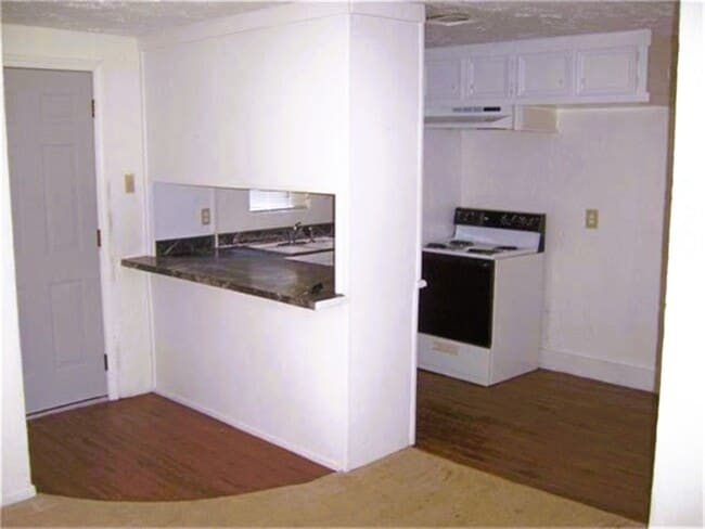 Photo - 1833 Oriole Dr