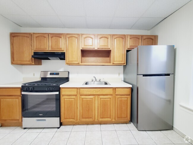 Building Photo - 183 W 48th St Unit 6 Rental