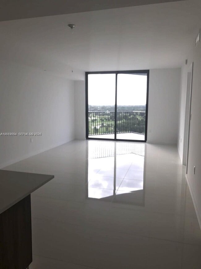 Building Photo - 5300 Paseo Blvd Unit 405