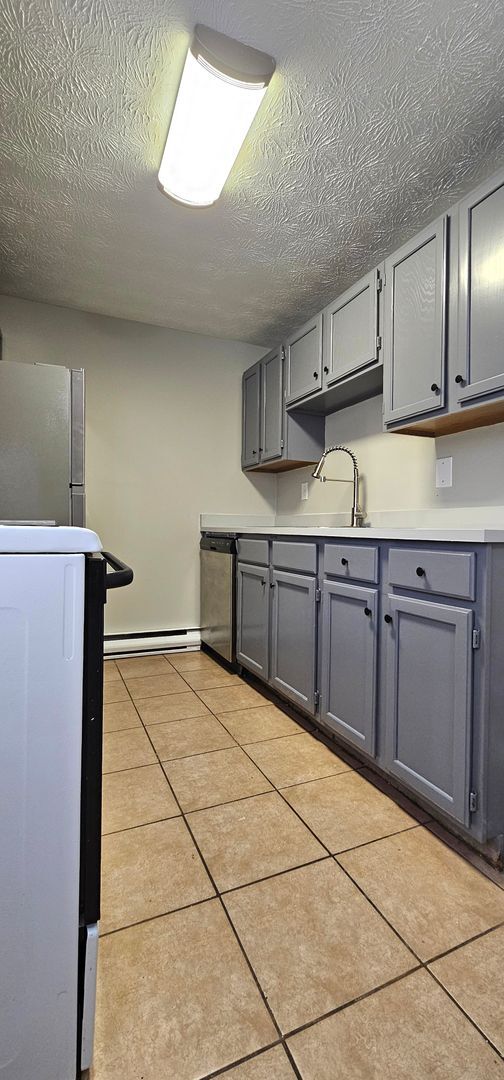 Photo - Newly Renovated 2 bedroom in Englewood! With W/D hookups! Unit 521 Apt 1