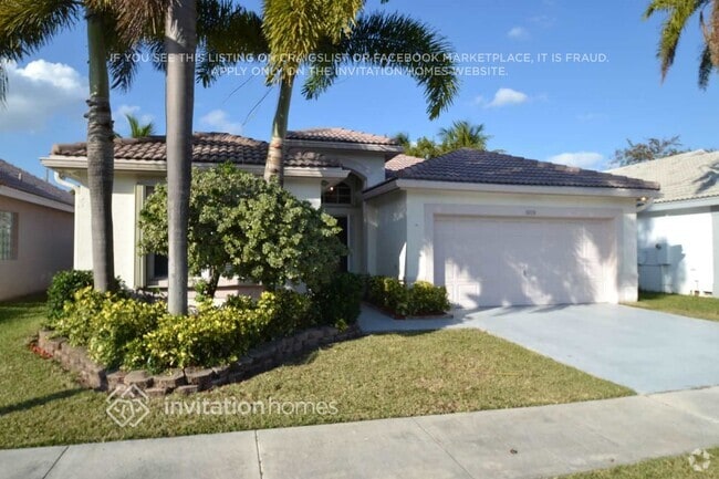 Building Photo - 18031 SW 18th St Rental