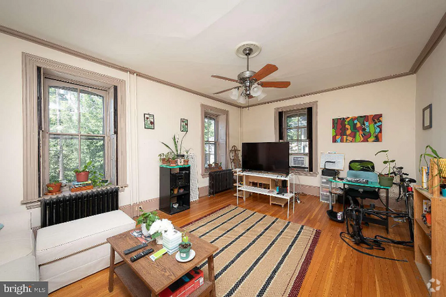 Building Photo - 5911 Greene St Unit 2nd floor Rental