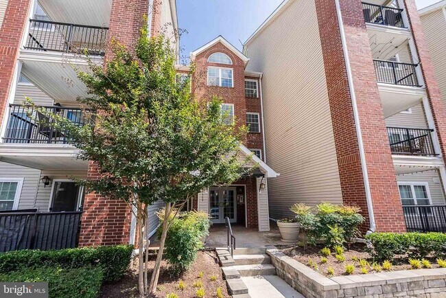 Photo - 3309 Wyndham Cir Unidad 2173