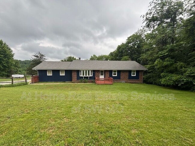 Building Photo - 6124 S Farm Rd 131