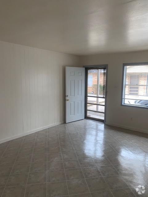 Building Photo - 5508 Morwood St Rental