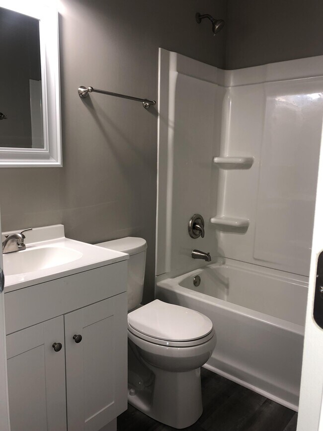 Photo - 317 Annie Ave Unit 317B